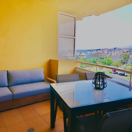 Costa Adeje, 2 Bedrooms Apartment Bagian luar foto