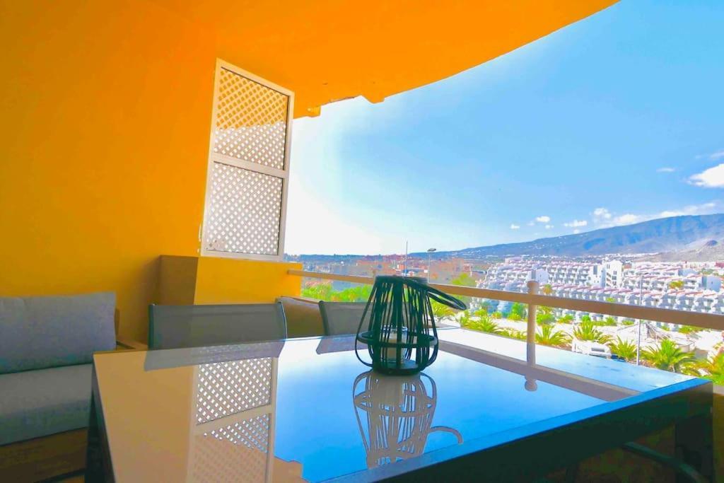 Costa Adeje, 2 Bedrooms Apartment Bagian luar foto