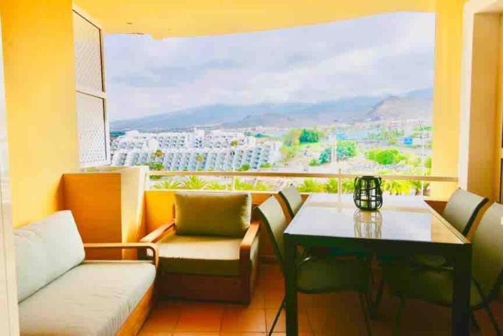 Costa Adeje, 2 Bedrooms Apartment Bagian luar foto