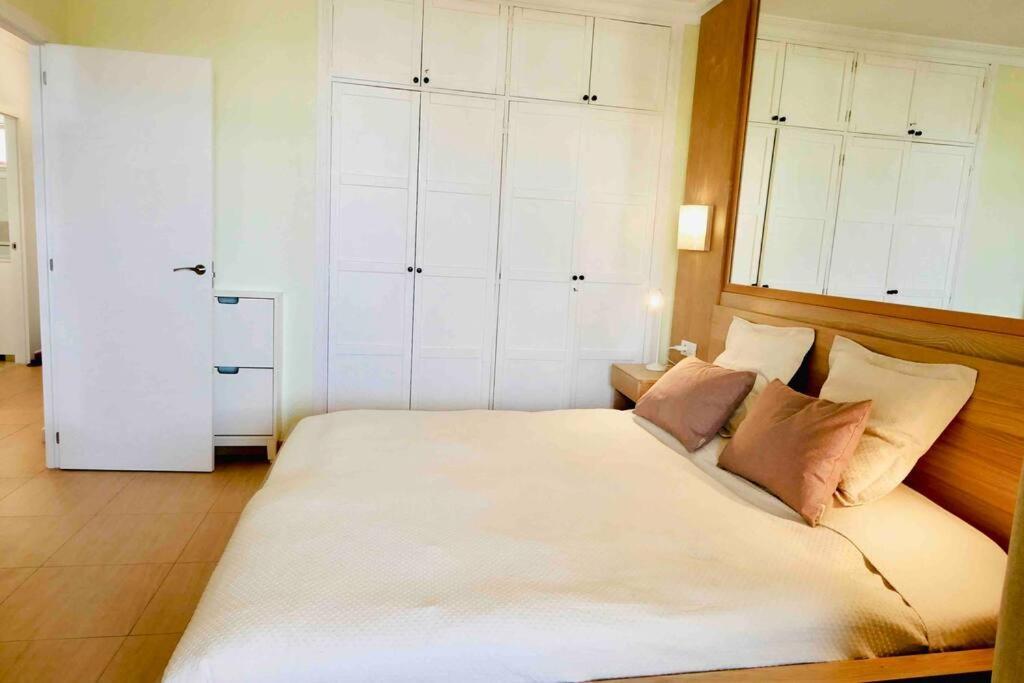 Costa Adeje, 2 Bedrooms Apartment Bagian luar foto